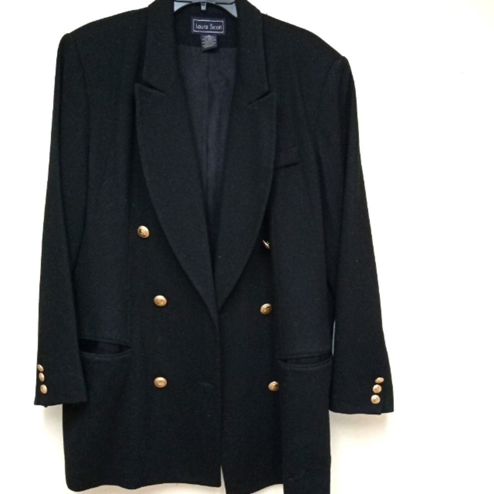 Laura Scott Blazer